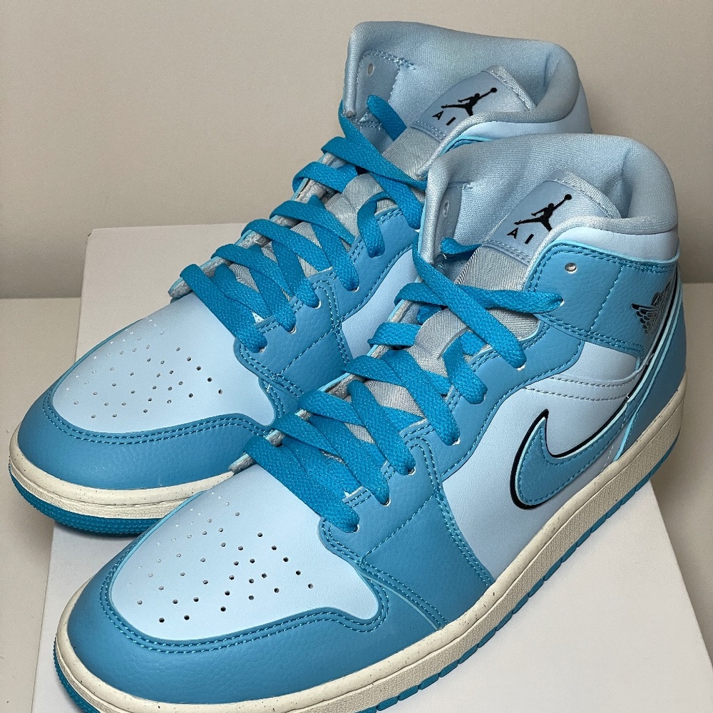 Size 11 - Jordan 1 Mid Ice Blue 2023 Powder White W DV1302-400